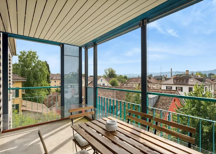 Spacious Central Apartments Hoting