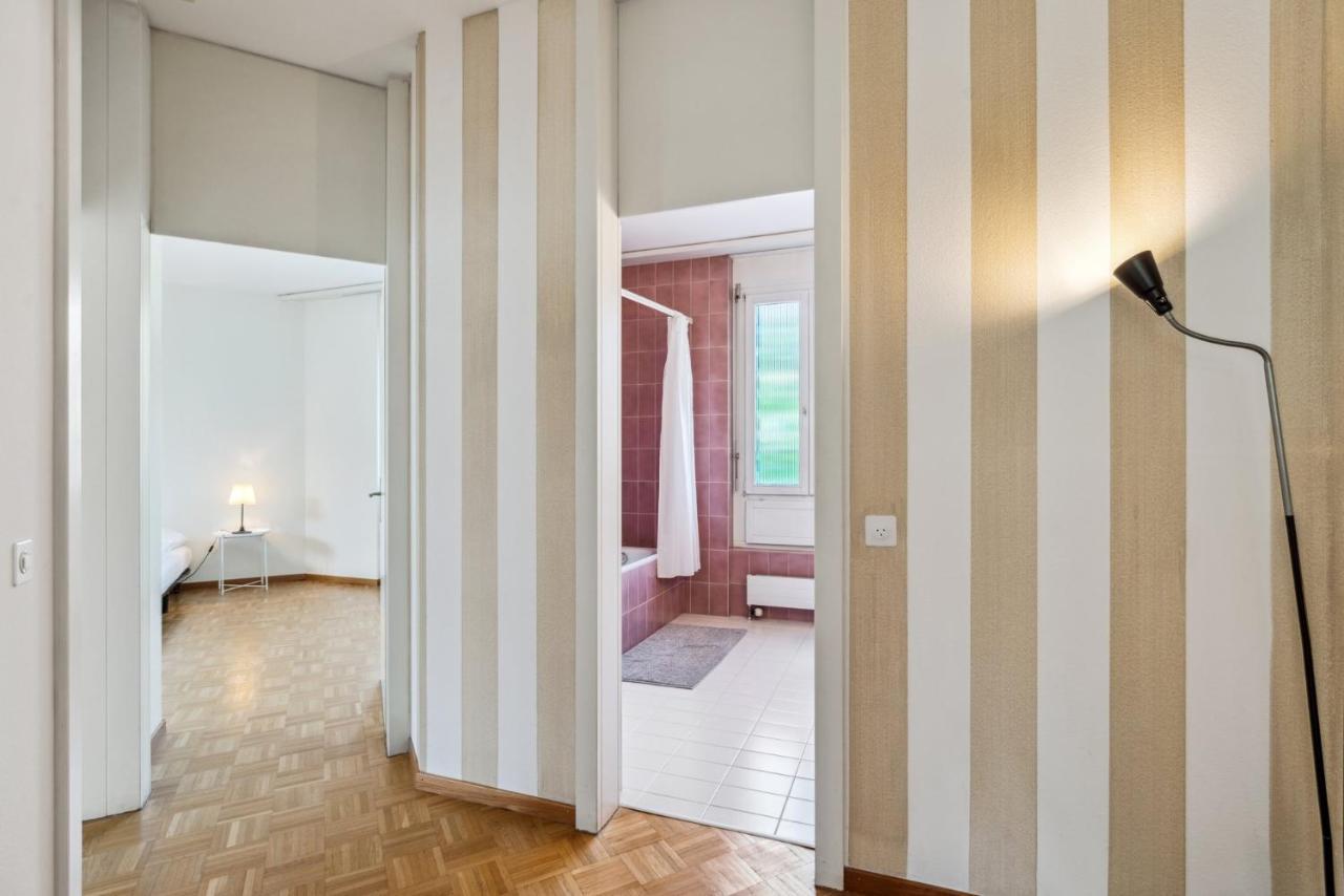 Spacious Hoting Apartamento Zúrich
